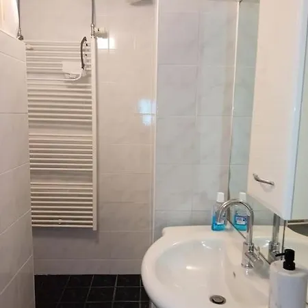 Leuke In Apartment *